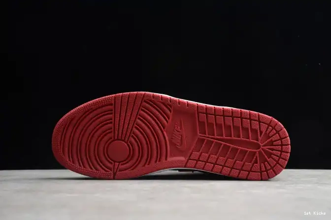 432001-001 Retro Jordan Air 1 Banned 0520